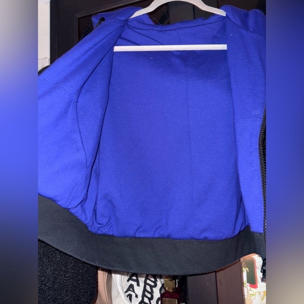 Fabletics Rose Reversible Jacket - Picture 14 of 16